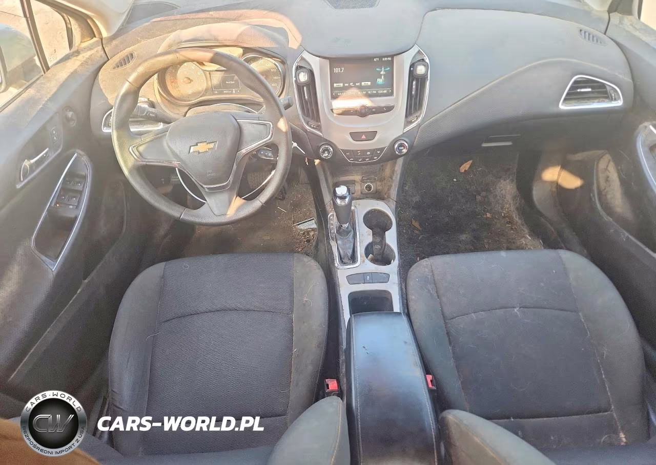 2018 Chevrolet Cruze Ls VIN:1G1BC5SM7J7143770 - 8