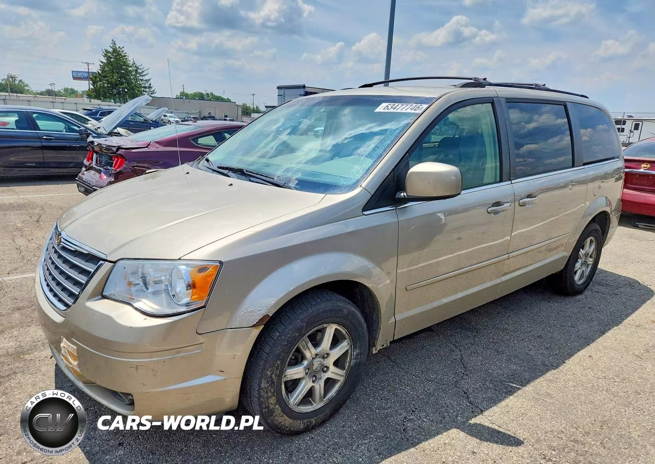 2008 Chrysler Town & Country Touring – zdjęcie 1 z 13