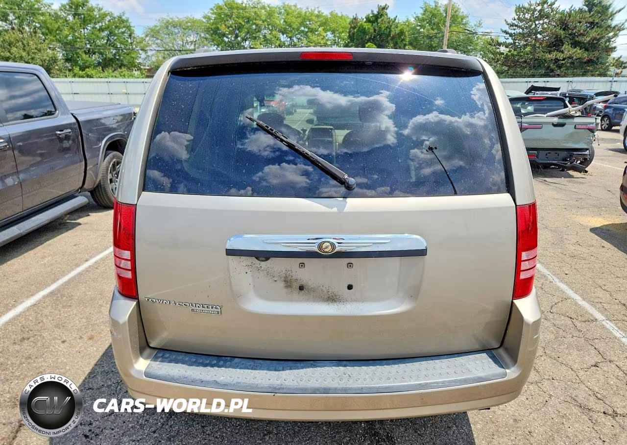 2008 Chrysler Town & Country Touring VIN:2A8HR54P28R682161 - 6