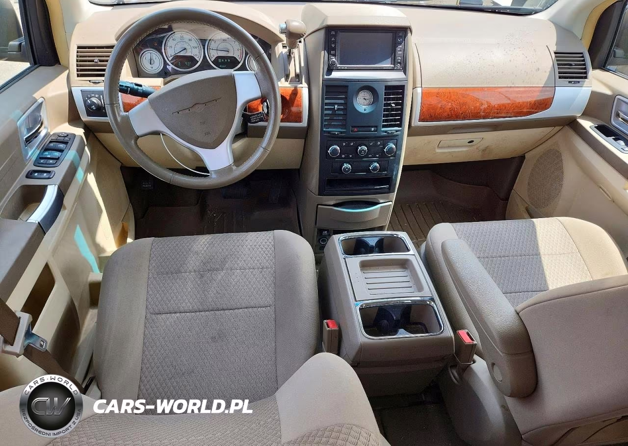 2008 Chrysler Town & Country Touring VIN:2A8HR54P28R682161 - 8