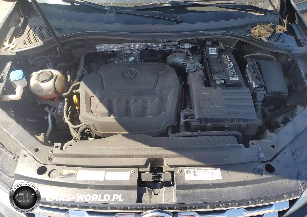 2018 Volkswagen Tiguan S VIN:3VV0B7AX0JM097053 - 12