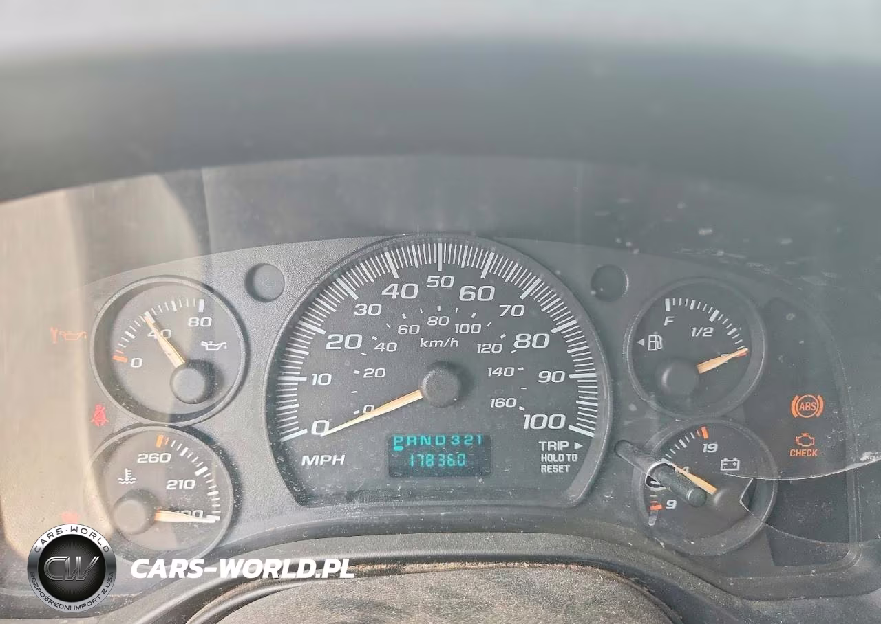 2005 Chevrolet Express G3500 VIN:1GAHG35U751115037 - 9