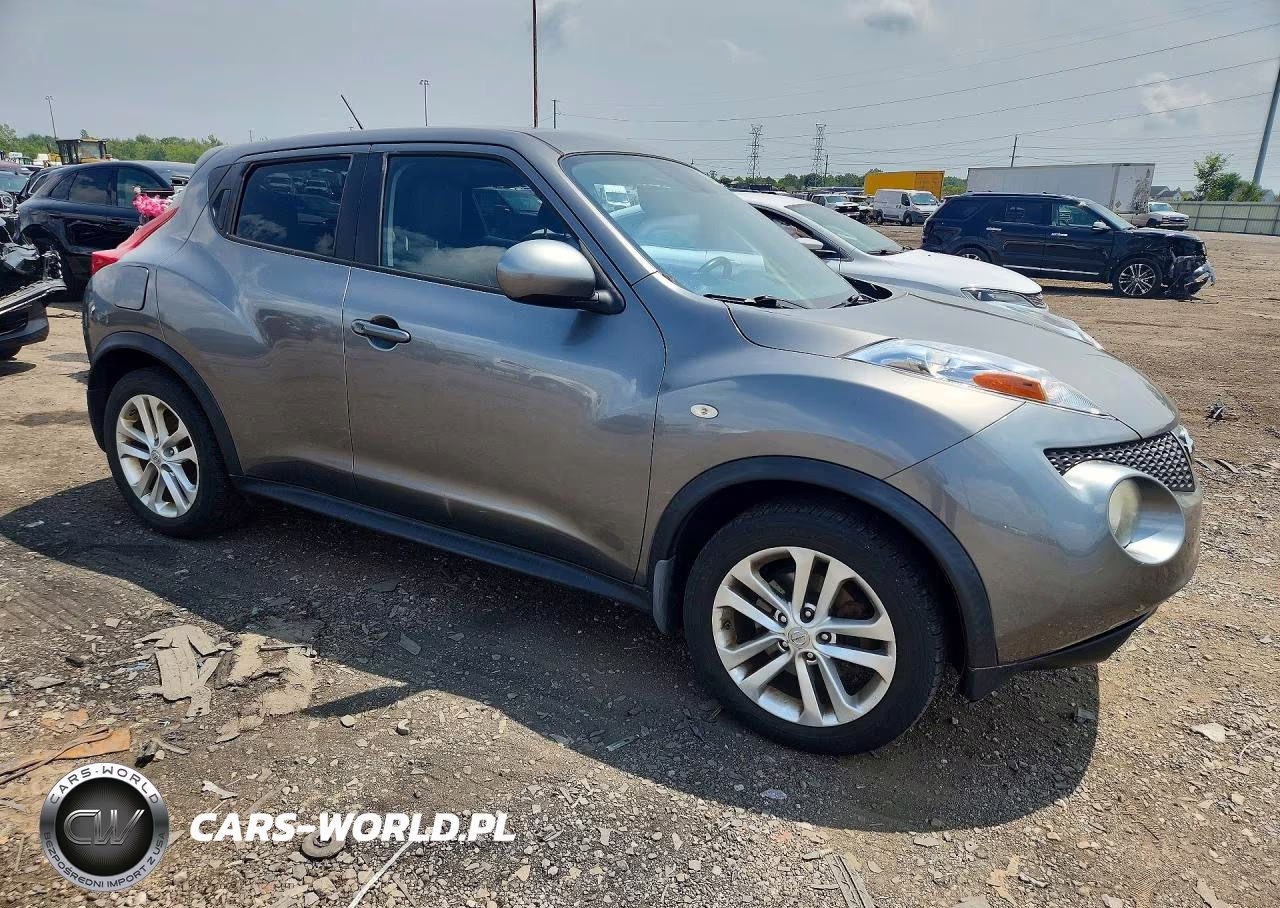 2012 Nissan Juke S VIN:JN8AF5MV4CT121353 - 4