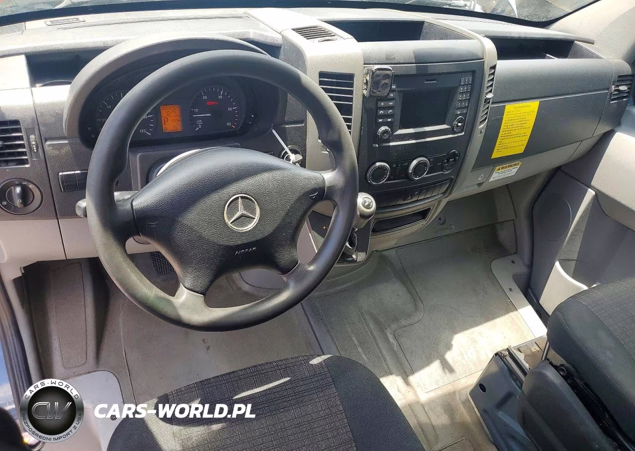2018 Mercedes-Benz Sprinter 2500 VIN:WD3PE7CD3JP644778 - 8