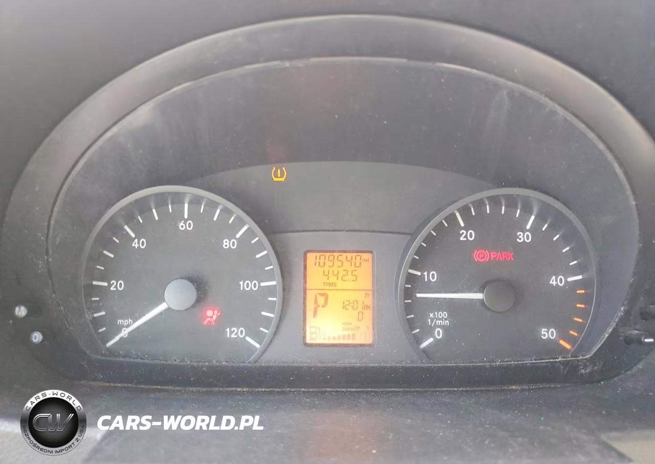 2018 Mercedes-Benz Sprinter 2500 VIN:WD3PE7CD3JP644778 - 9