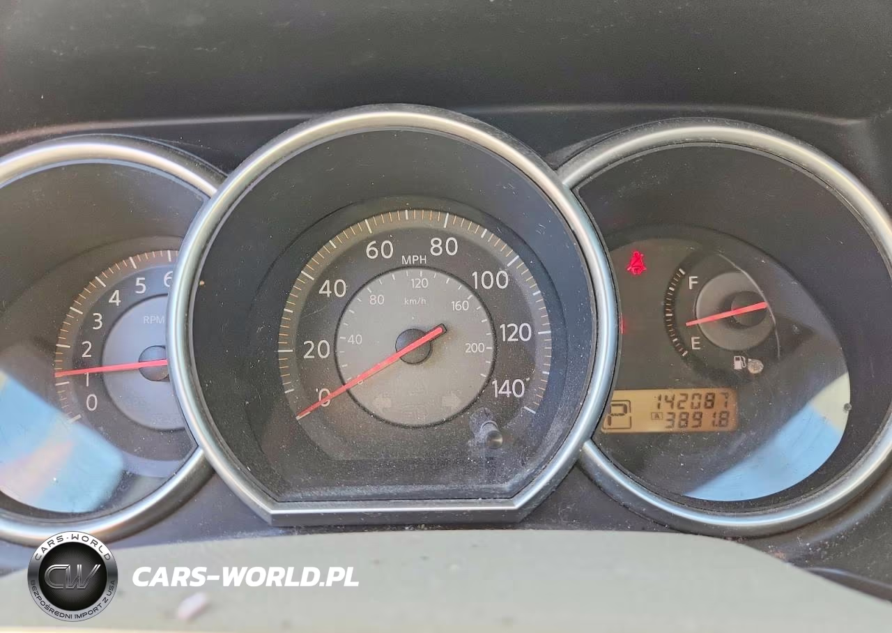 2008 Nissan Versa 1.8 S VIN:3N1BC13E38L403047 - 9