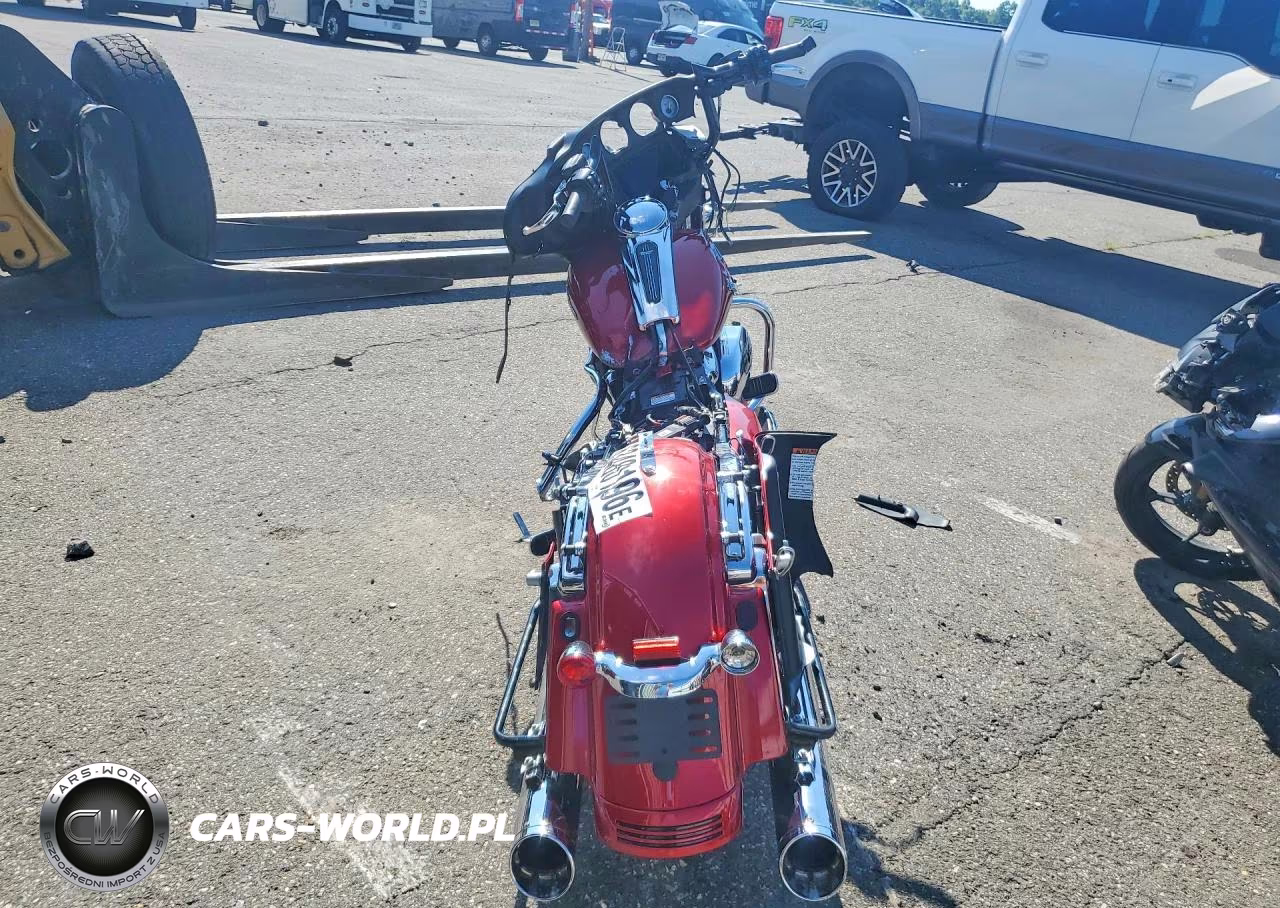 2019 Harley-Davidson Flhx VIN:1HD1KBC13KB670341 - 4