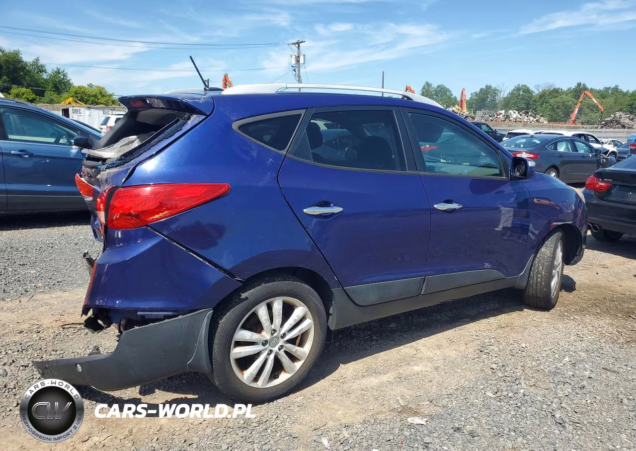 2012 Hyundai Tucson Limited VIN:KM8JUCAC9CU382105 - 3