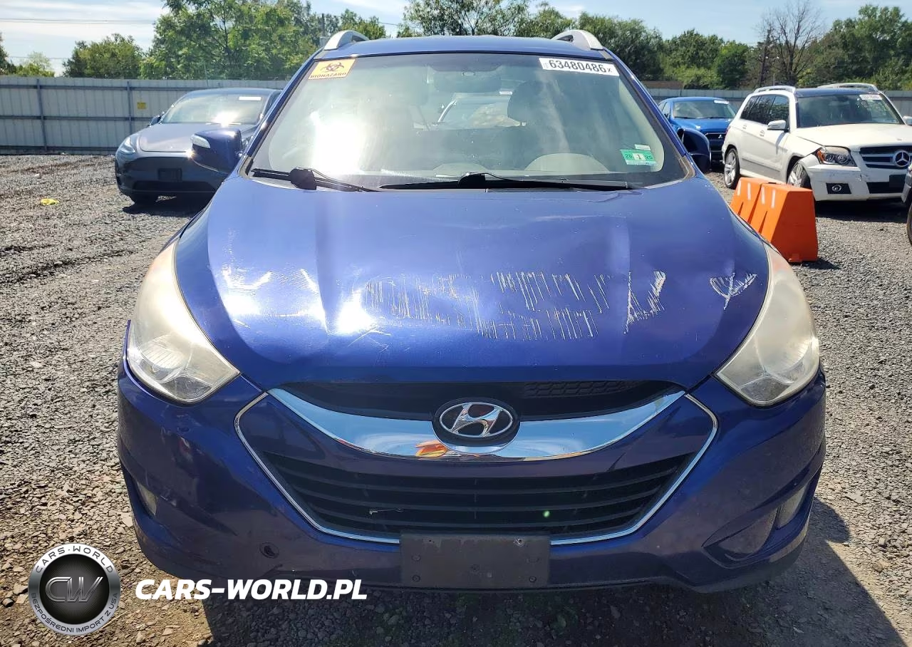 2012 Hyundai Tucson Limited VIN:KM8JUCAC9CU382105 - 5