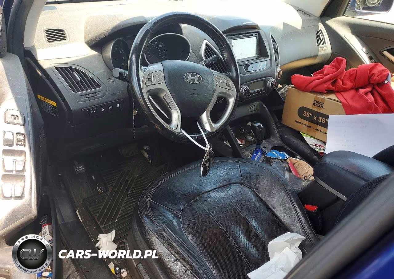 2012 Hyundai Tucson Limited VIN:KM8JUCAC9CU382105 - 8