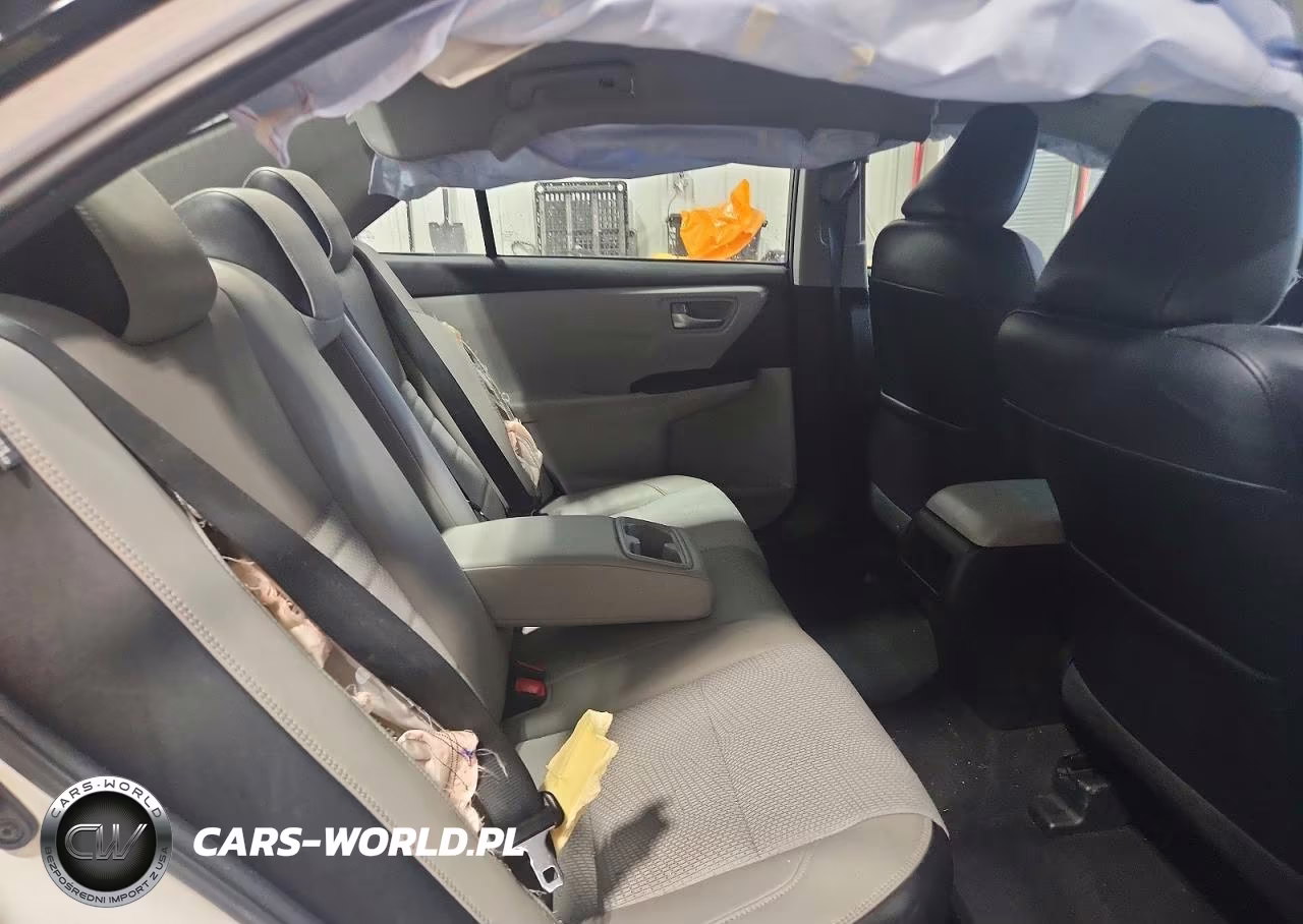 2017 Toyota Camry Se VIN:4T1BF1FK6HU711448 - 10