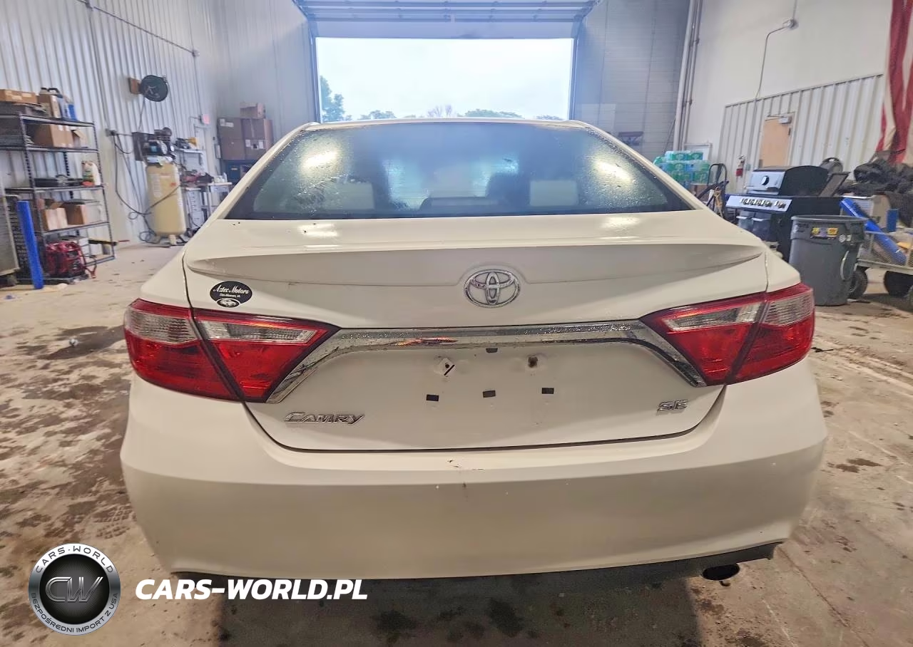 2017 Toyota Camry Se VIN:4T1BF1FK6HU711448 - 6