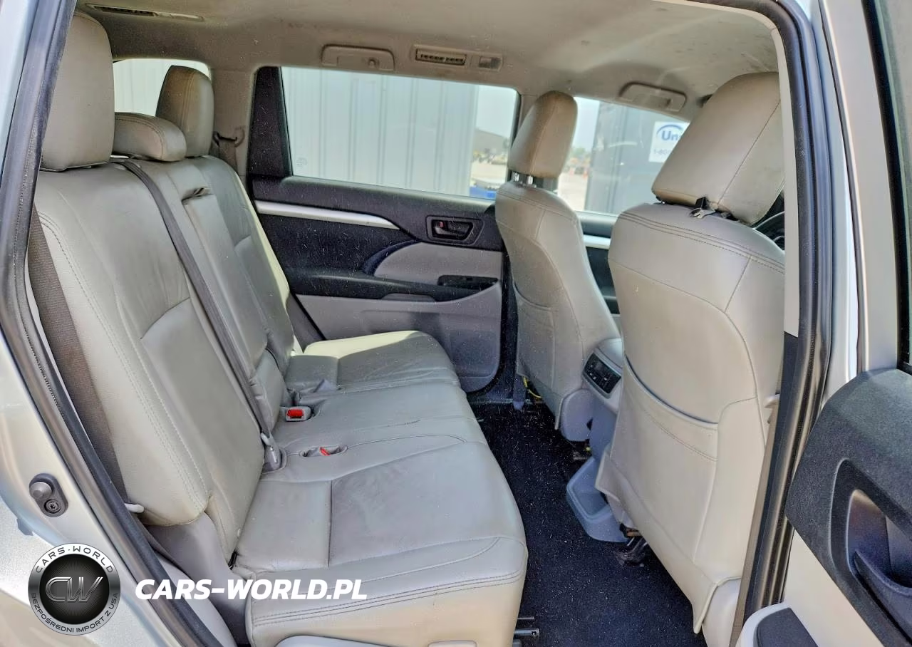 2019 Toyota Highlander Le VIN:5TDZARFH7KS054577 - 10