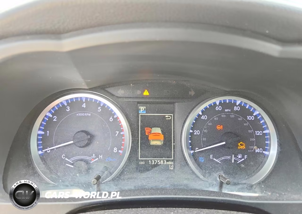 2019 Toyota Highlander Le VIN:5TDZARFH7KS054577 - 9