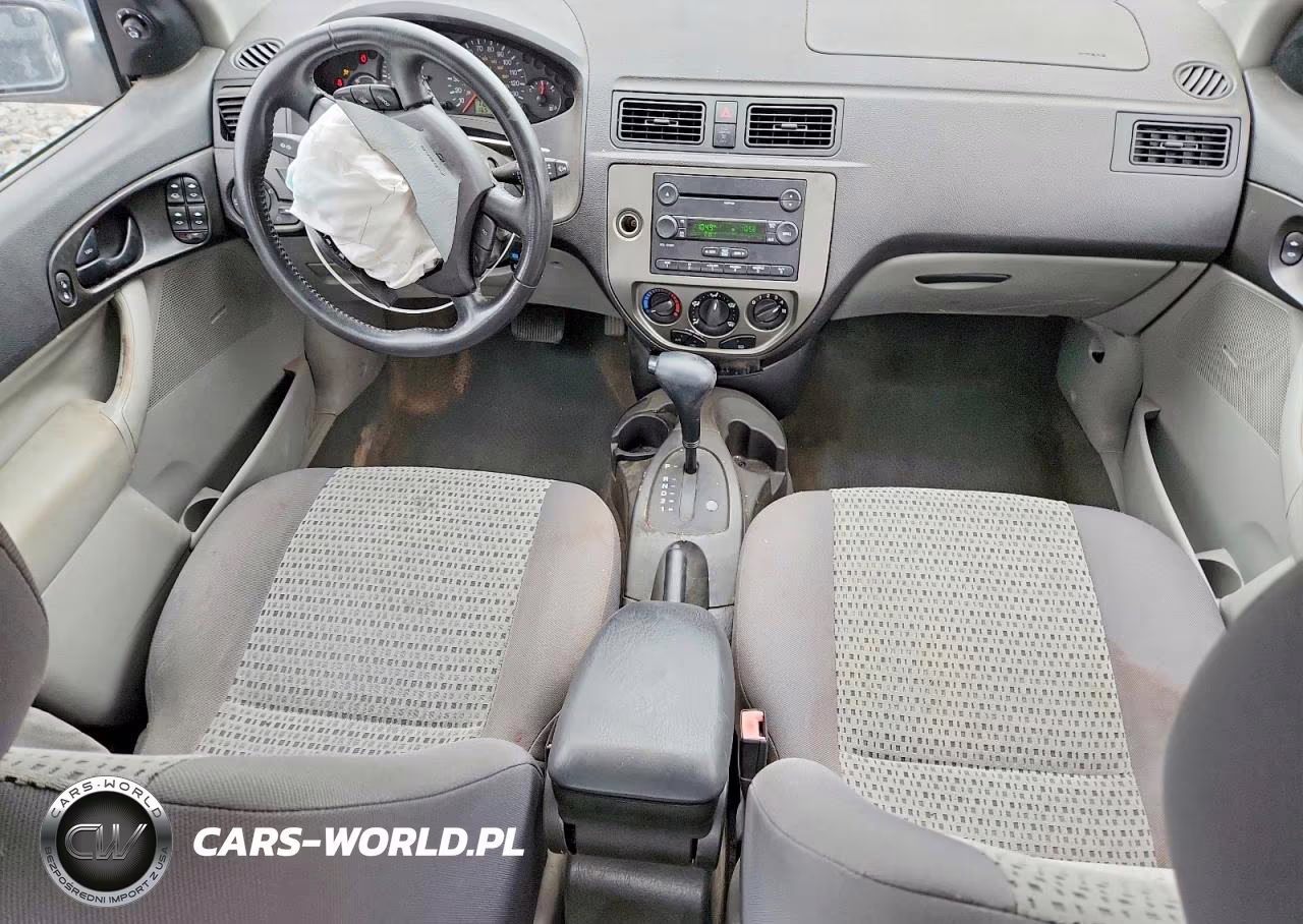 2007 Ford Focus Zx4 VIN:1FAFP34N07W330652 - 8