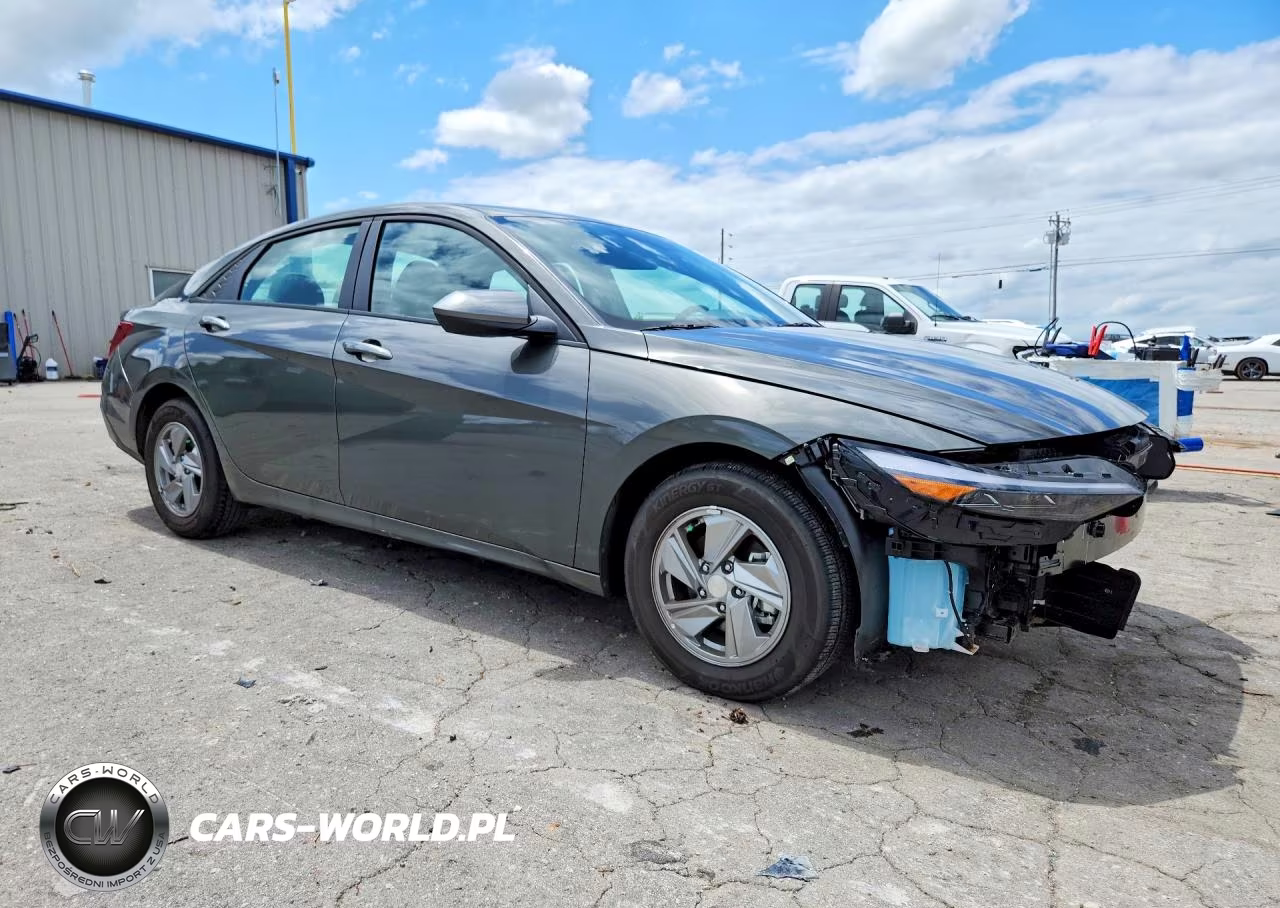 2026 Hyundai Elantra Se VIN:KMHLL4DG0TU202218 - 4