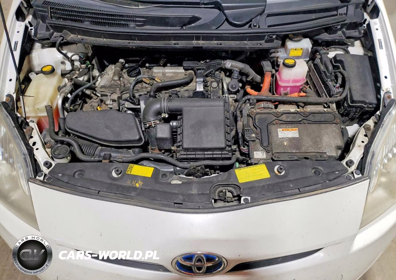 2011 Toyota Prius Two VIN:JTDKN3DU7B0326907 - 11
