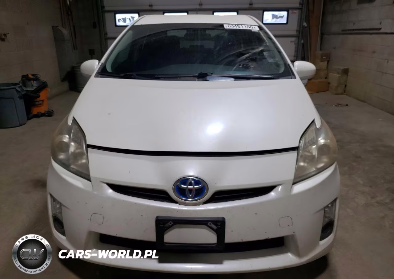 2011 Toyota Prius Two VIN:JTDKN3DU7B0326907 - 5