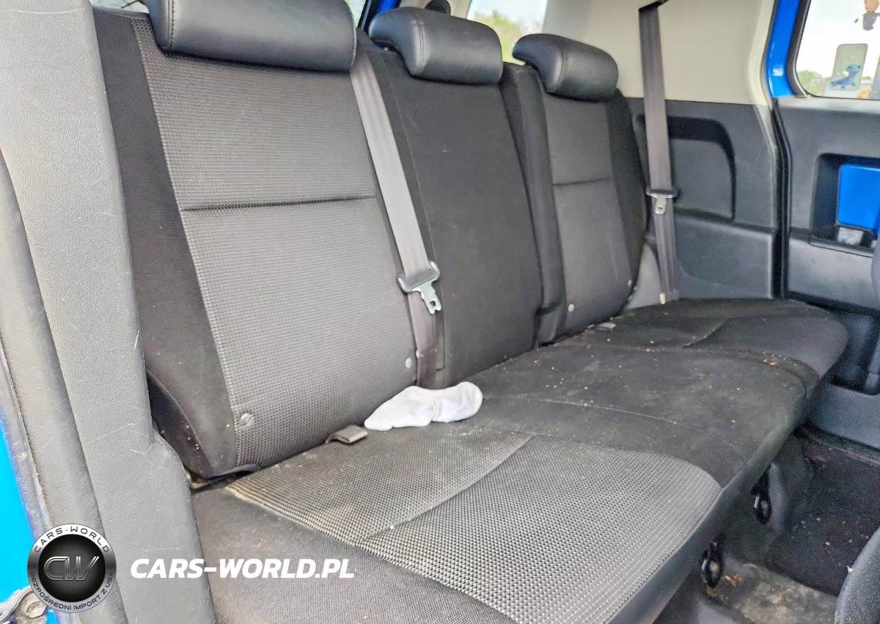 2007 Toyota Fj Cruiser Base VIN:JTEBU11F170060803 - 11