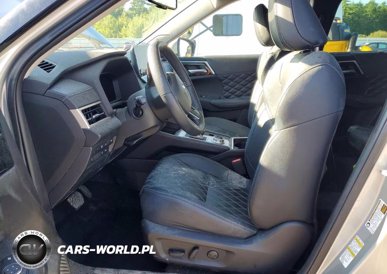 2023 Mitsubishi Outlander Sel VIN:JA4T5VA98PZ022479 - 7