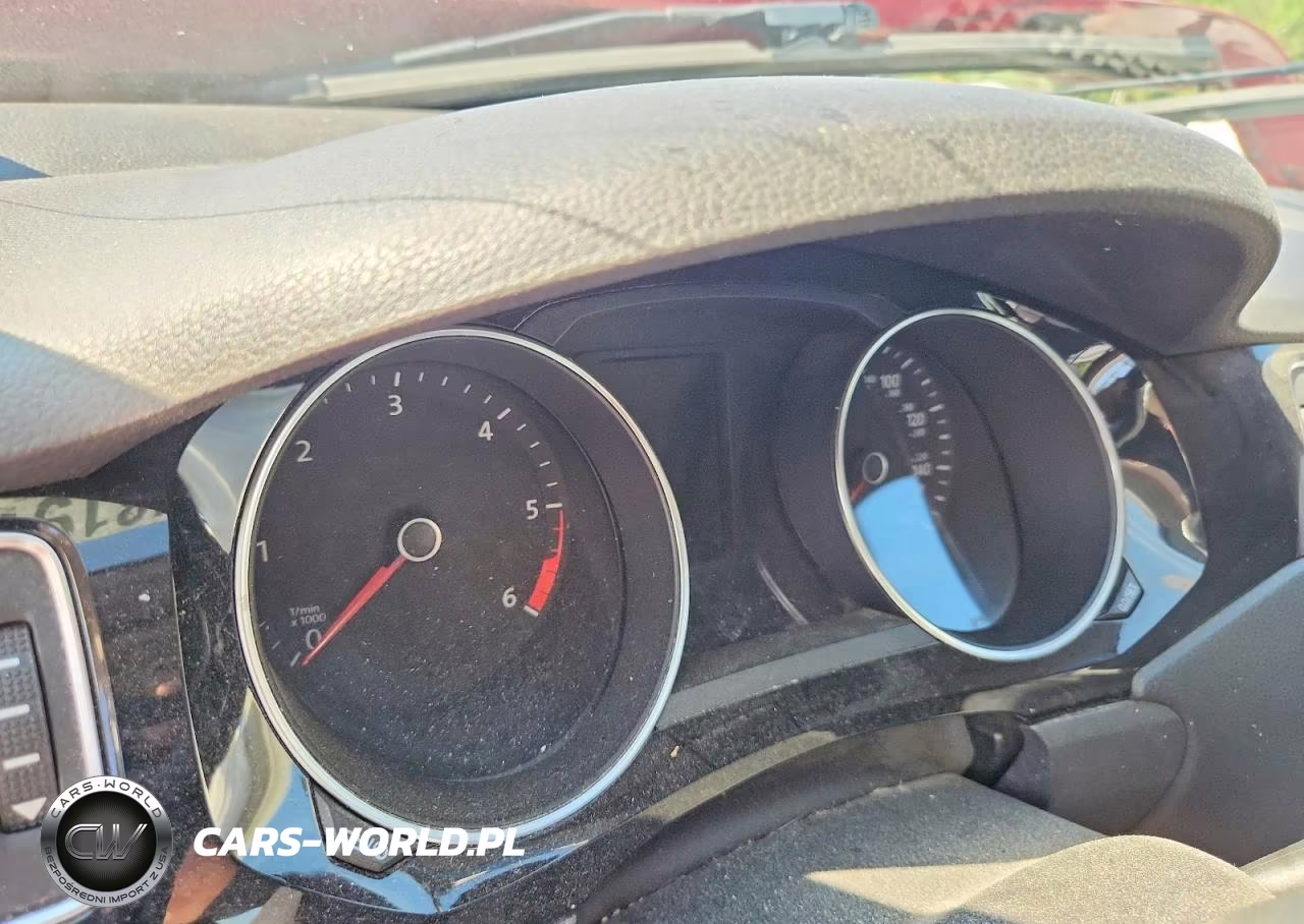 2015 Volkswagen Jetta Tdi VIN:3VW3A7AJ5FM301330 - 9