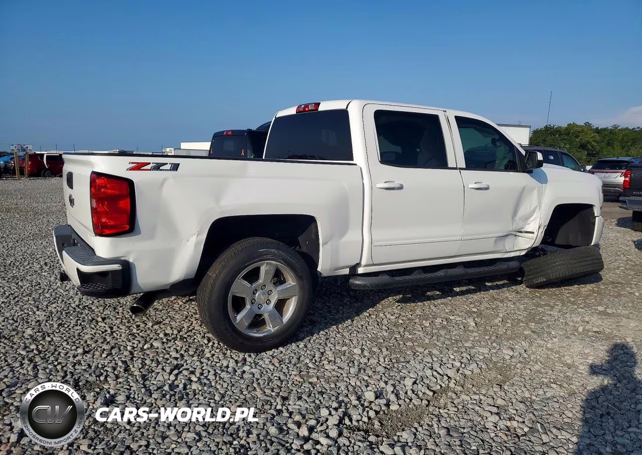 2018 Chevrolet Silverado K1500 Lt VIN:3GCUKREC9JG353420 - 3