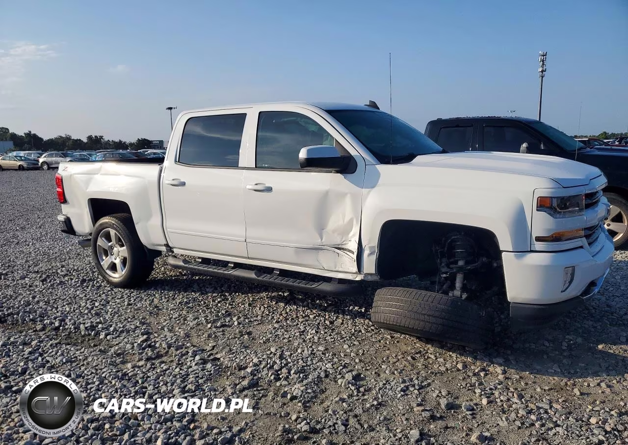 2018 Chevrolet Silverado K1500 Lt VIN:3GCUKREC9JG353420 - 4
