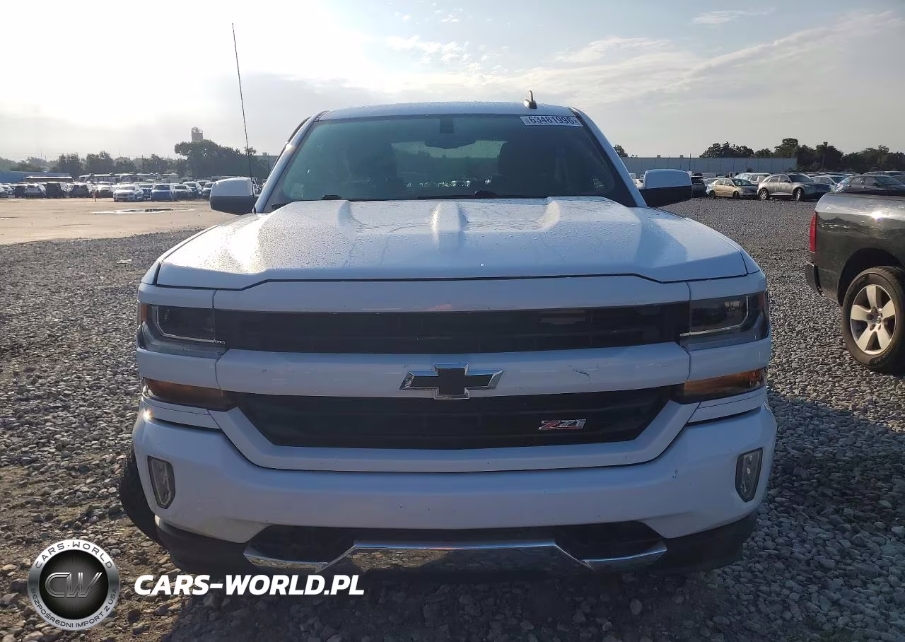 2018 Chevrolet Silverado K1500 Lt VIN:3GCUKREC9JG353420 - 5