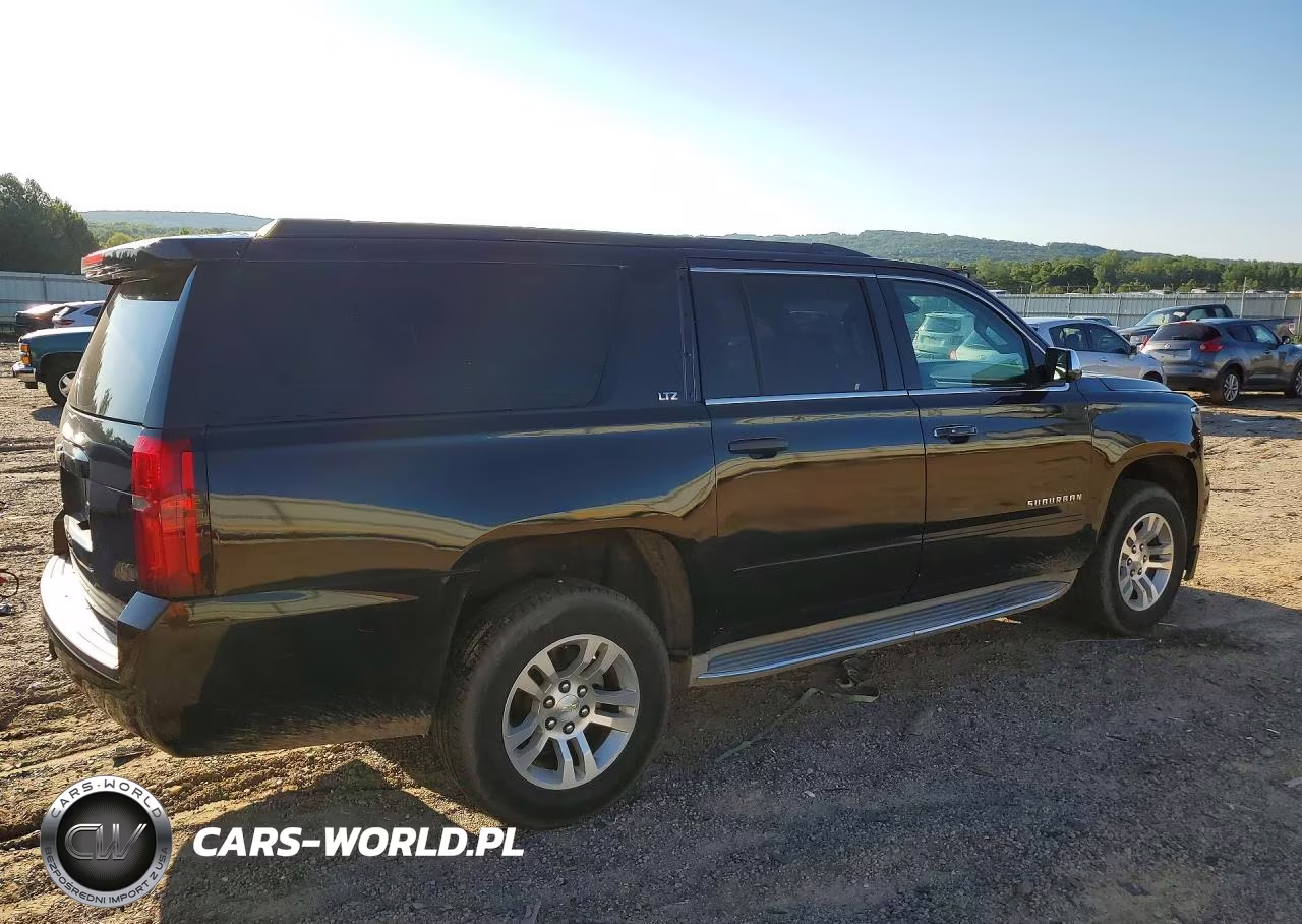 2018 Chevrolet Suburban C1500 Lt VIN:1GNSCHKC4JR143804 - 3