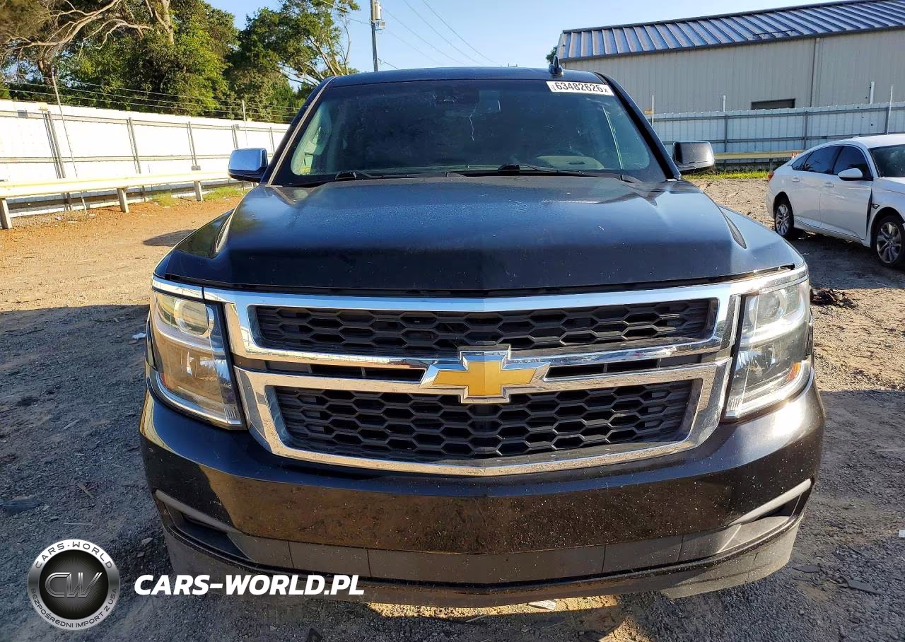 2018 Chevrolet Suburban C1500 Lt VIN:1GNSCHKC4JR143804 - 5