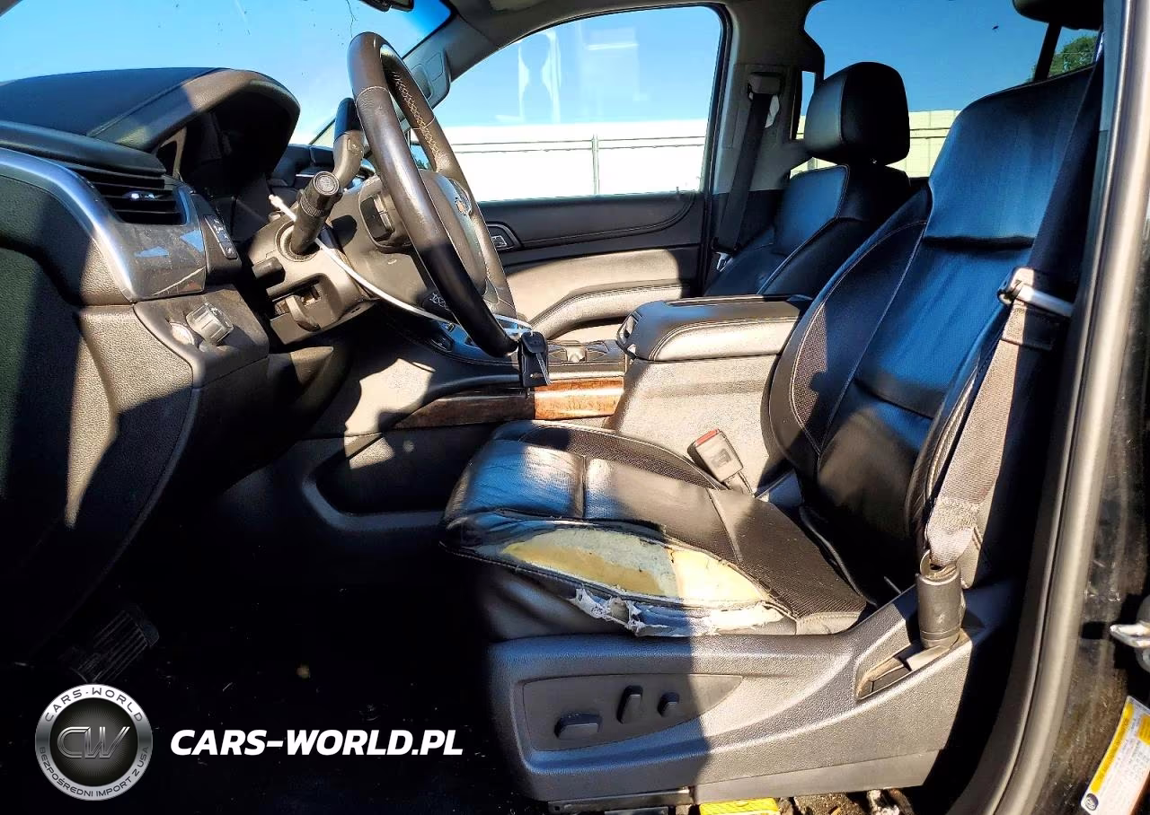 2018 Chevrolet Suburban C1500 Lt VIN:1GNSCHKC4JR143804 - 7