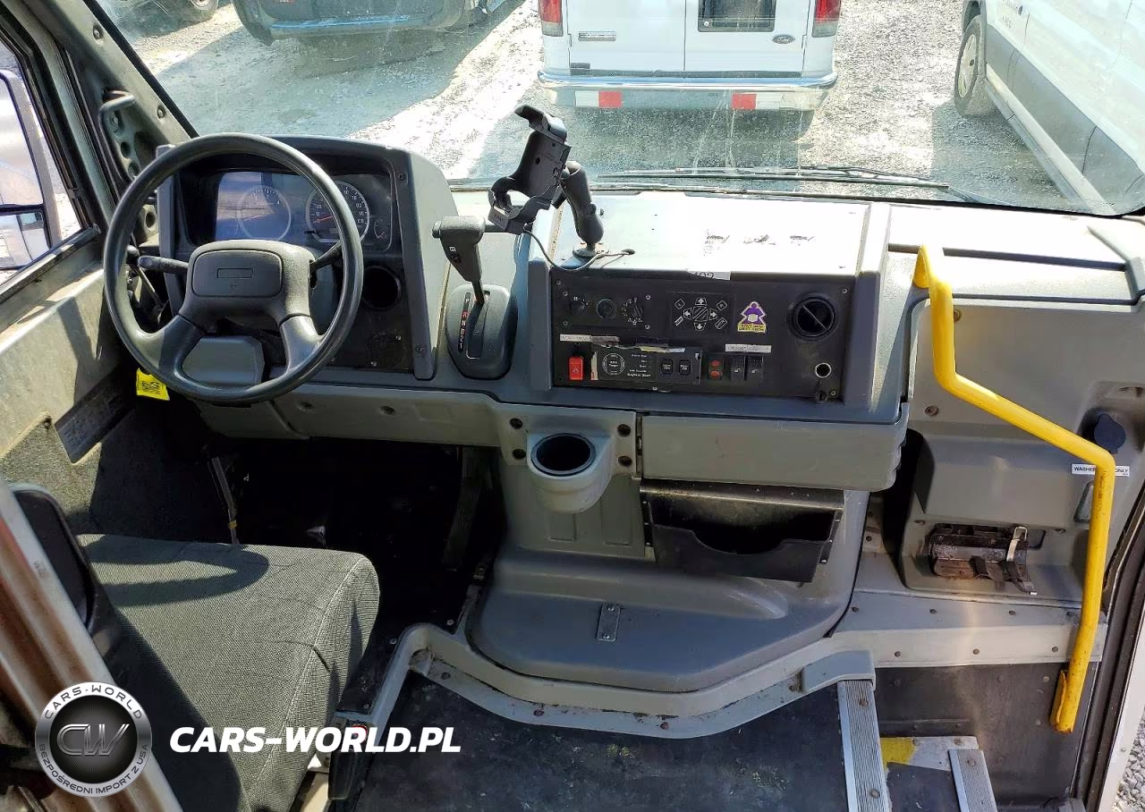 2018 Isuzu Npr VIN:JALB4T178J7W00833 - 8