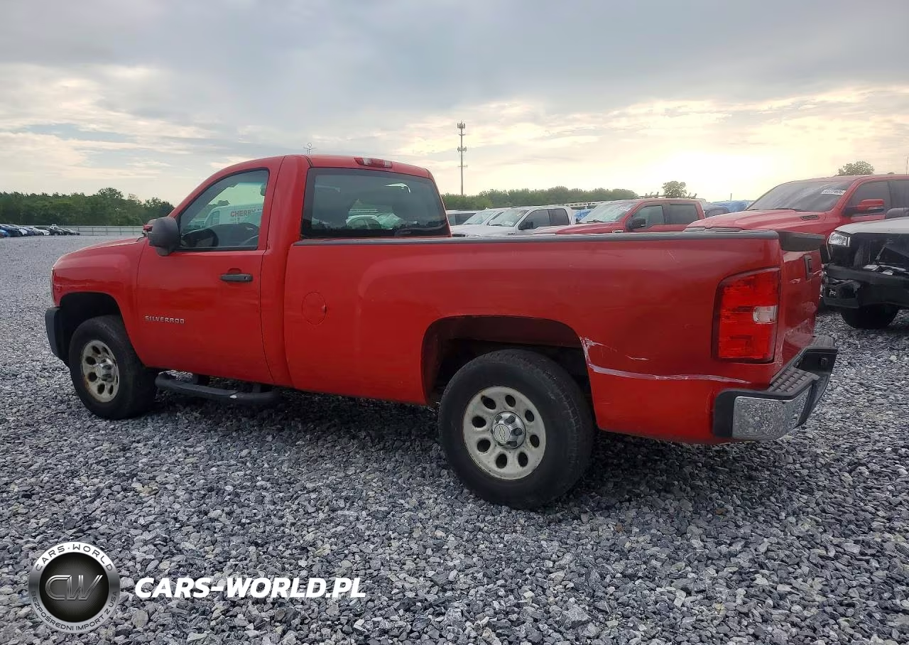 2010 Chevrolet Silverado C1500 VIN:1GCPCPEXXAZ189337 - 2