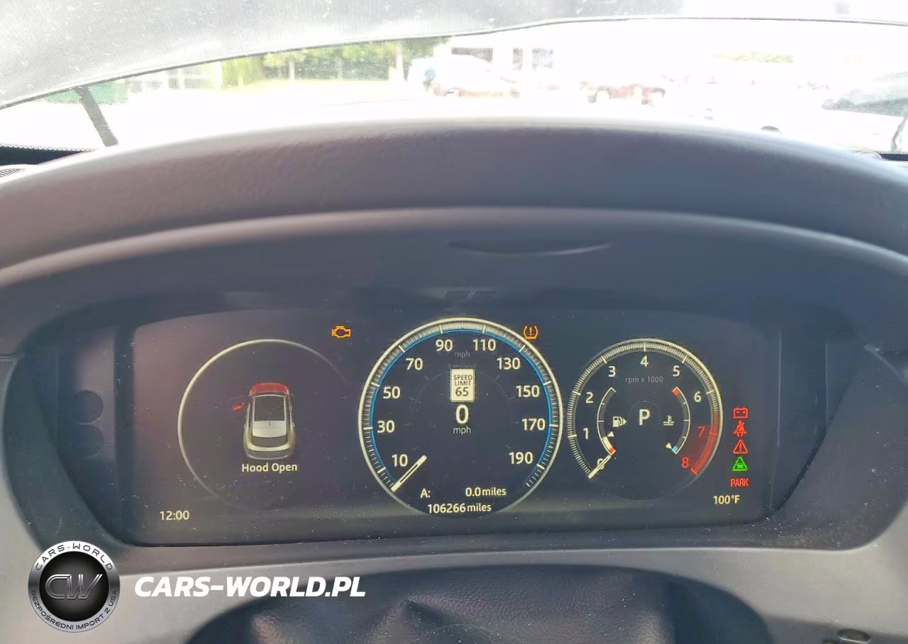 2018 Jaguar F-Pace R - Sport VIN:SADCL2EV7JA243048 - 9