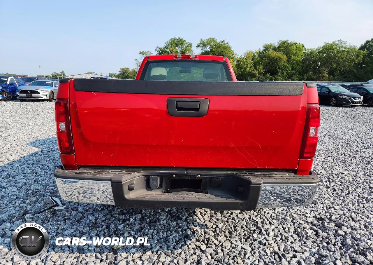 2010 Chevrolet Silverado C1500 VIN:1GCPCPEX3AZ152727 - 6