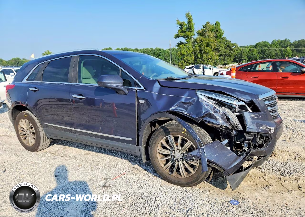 2018 Cadillac Xt5 Luxury VIN:1GYKNCRS0JZ126611 - 4