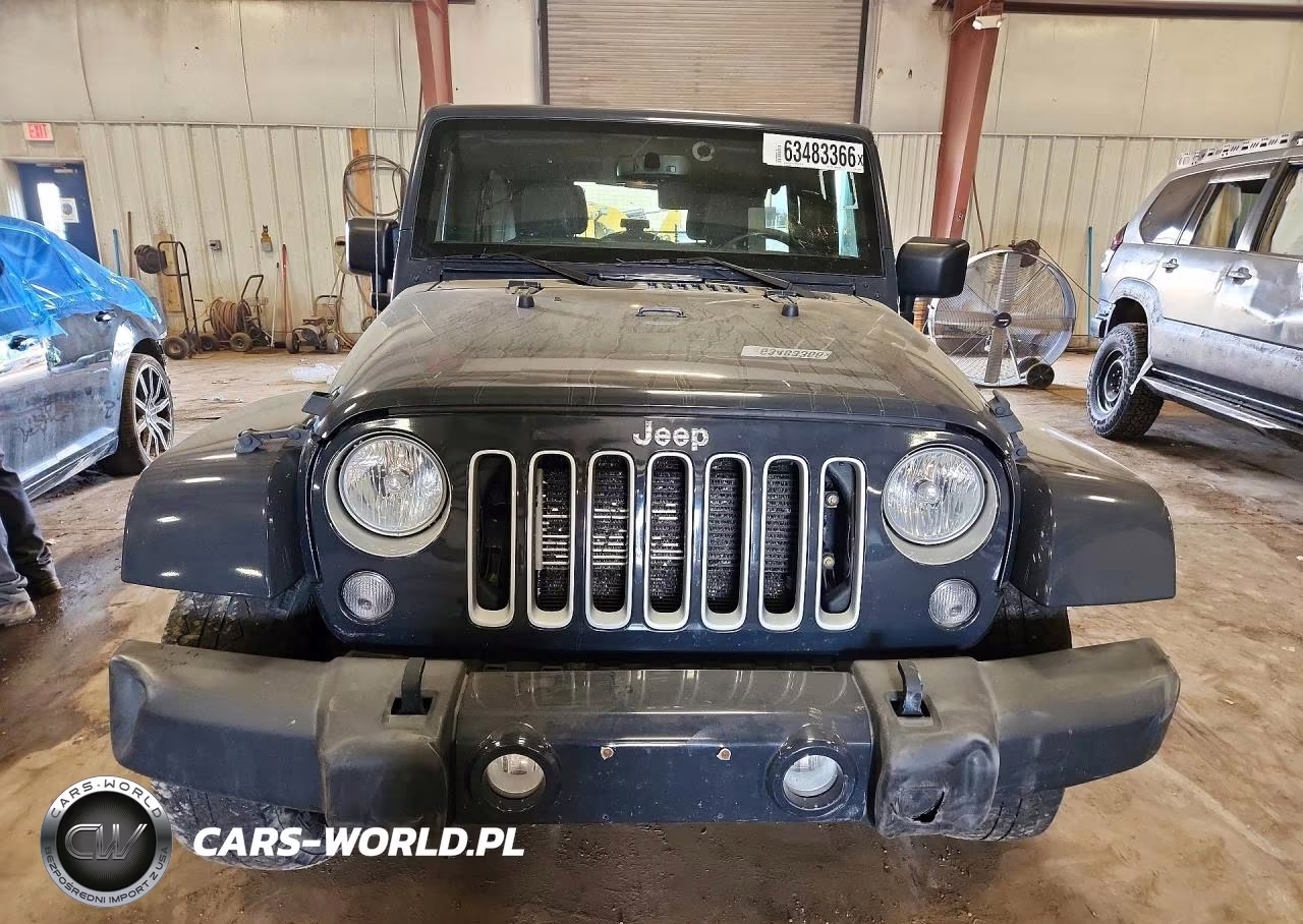 2018 Jeep Wrangler Unlimited Sahara VIN:1C4HJWEG4JL902658 - 5