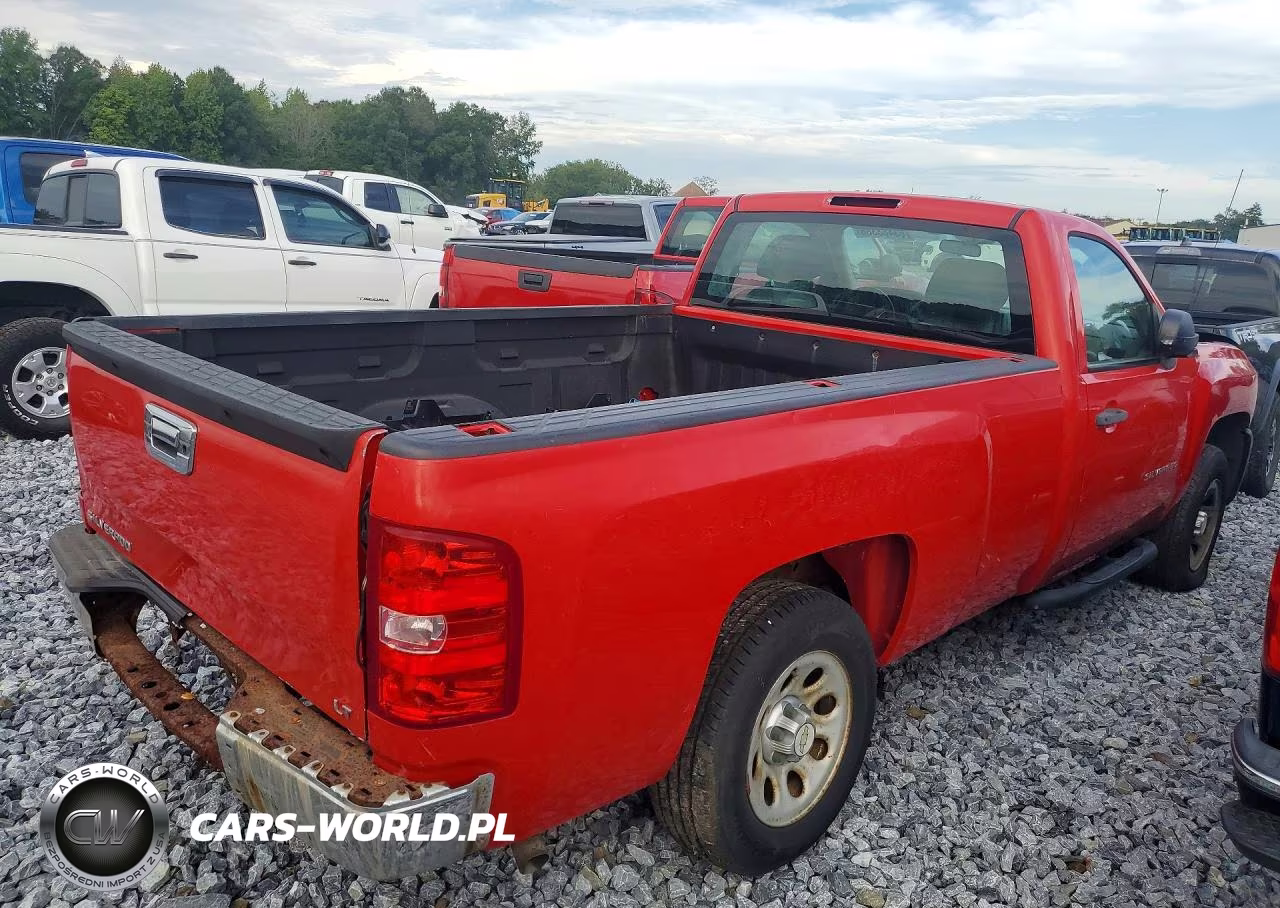 2011 Chevrolet Silverado C1500 VIN:1GCNCPEX4BZ302272 - 3