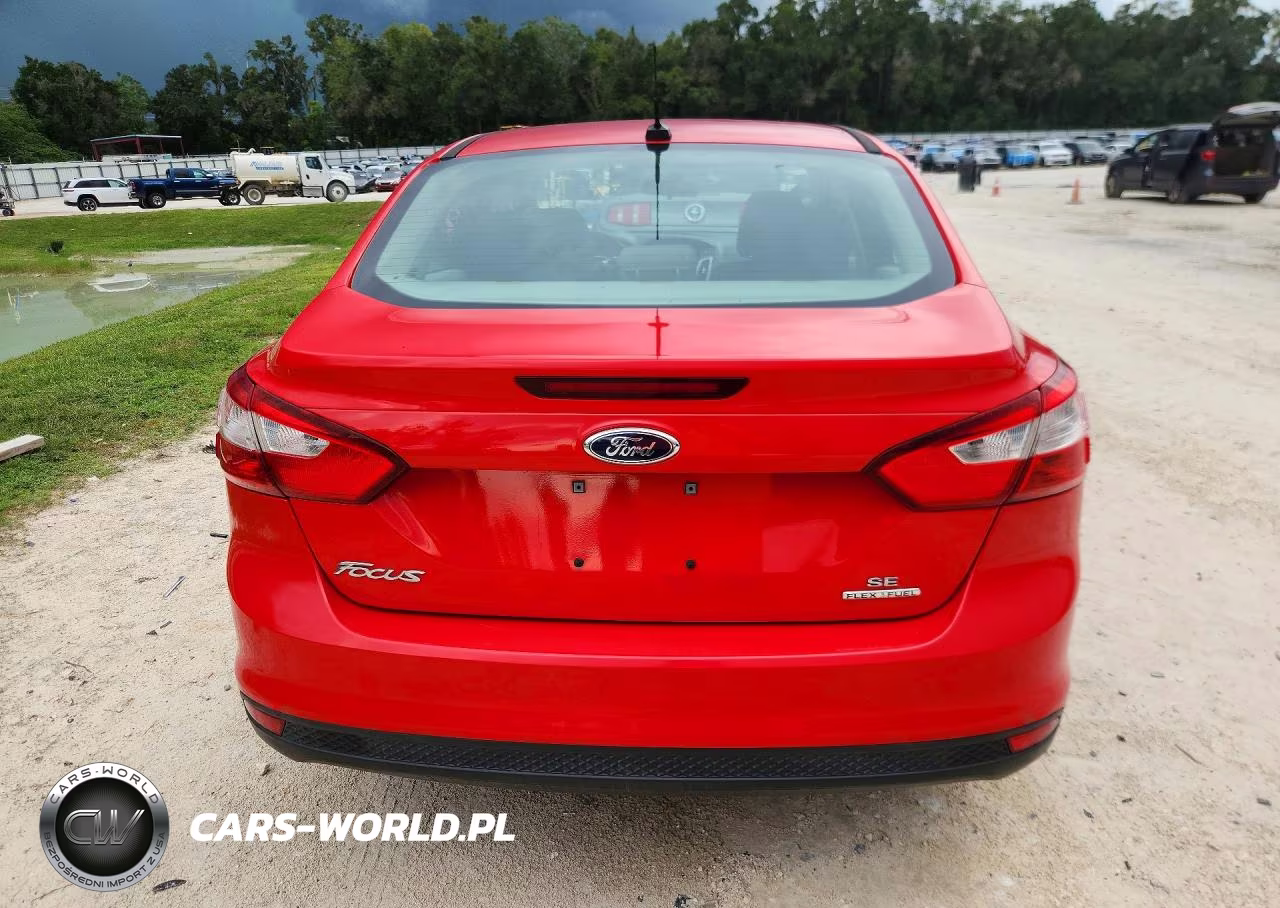 2013 Ford Focus Se VIN:1FADP3F24DL132843 - 6
