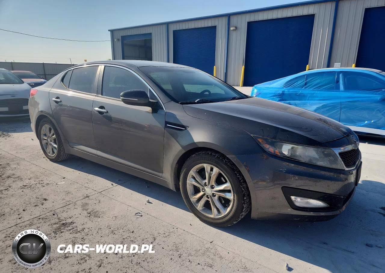 2012 Kia Optima Lx VIN:5XXGM4A74CG032734 - 4