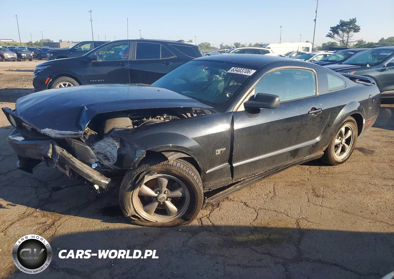 2005 Ford Mustang Gt – zdjęcie 1 z 12