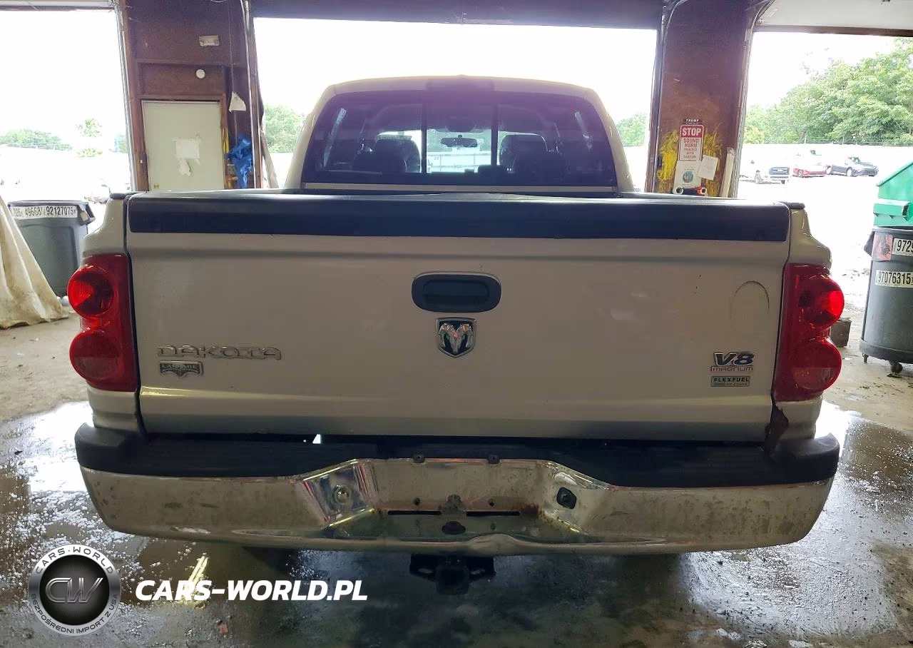 2008 Dodge Dakota Quad Laramie VIN:1D7HW58N28S633345 - 6