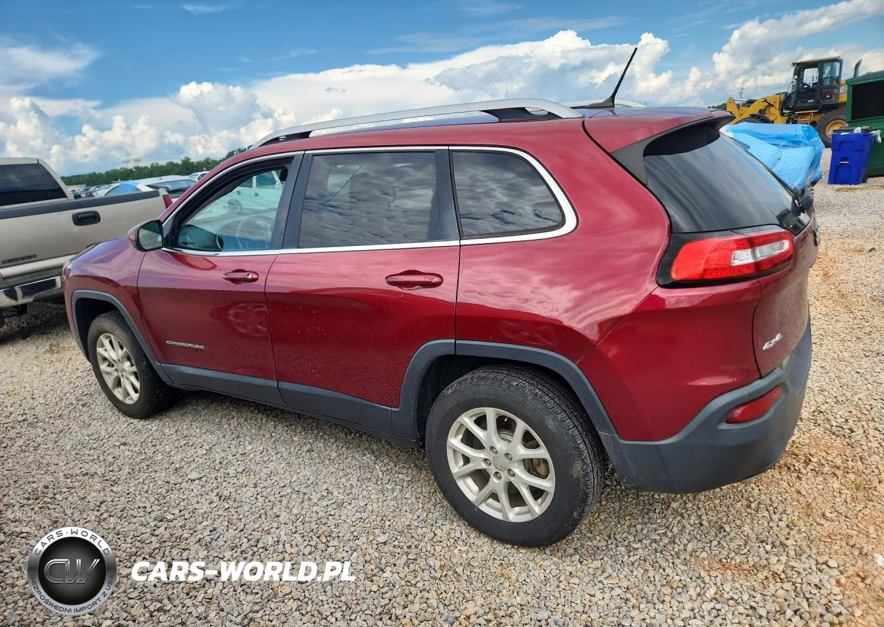 2017 Jeep Cherokee Latitude VIN:1C4PJMCS4HD238924 - 2