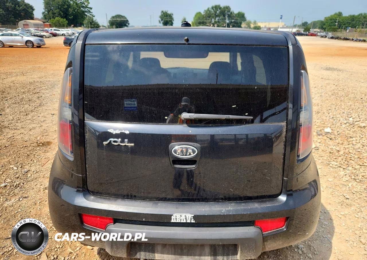 2010 Kia Soul + VIN:KNDJT2A21A7075290 - 6