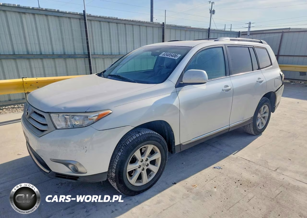 2013 Toyota Highlander Plus