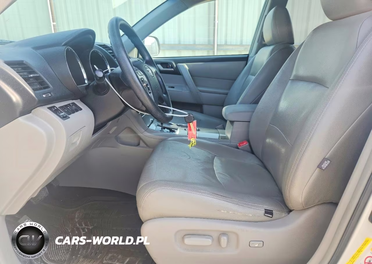2013 Toyota Highlander Plus VIN:5TDZA3EH2DS045268 - 7