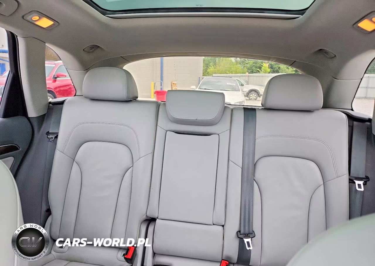 2016 Audi Q5 Premium Plus VIN:WA1L2AFP5GA061716 - 10