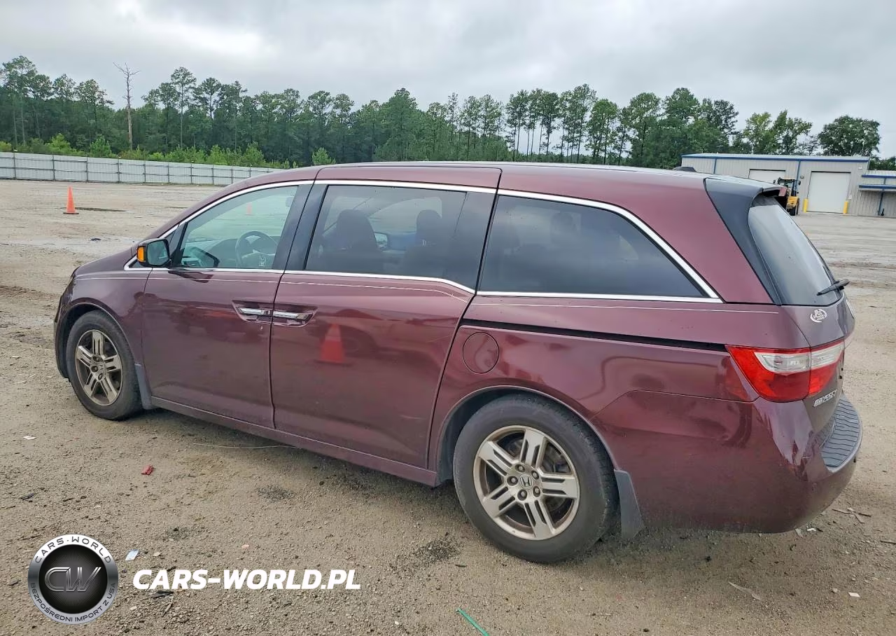 2012 Honda Odyssey Touring VIN:5FNRL5H90CB138447 - 2