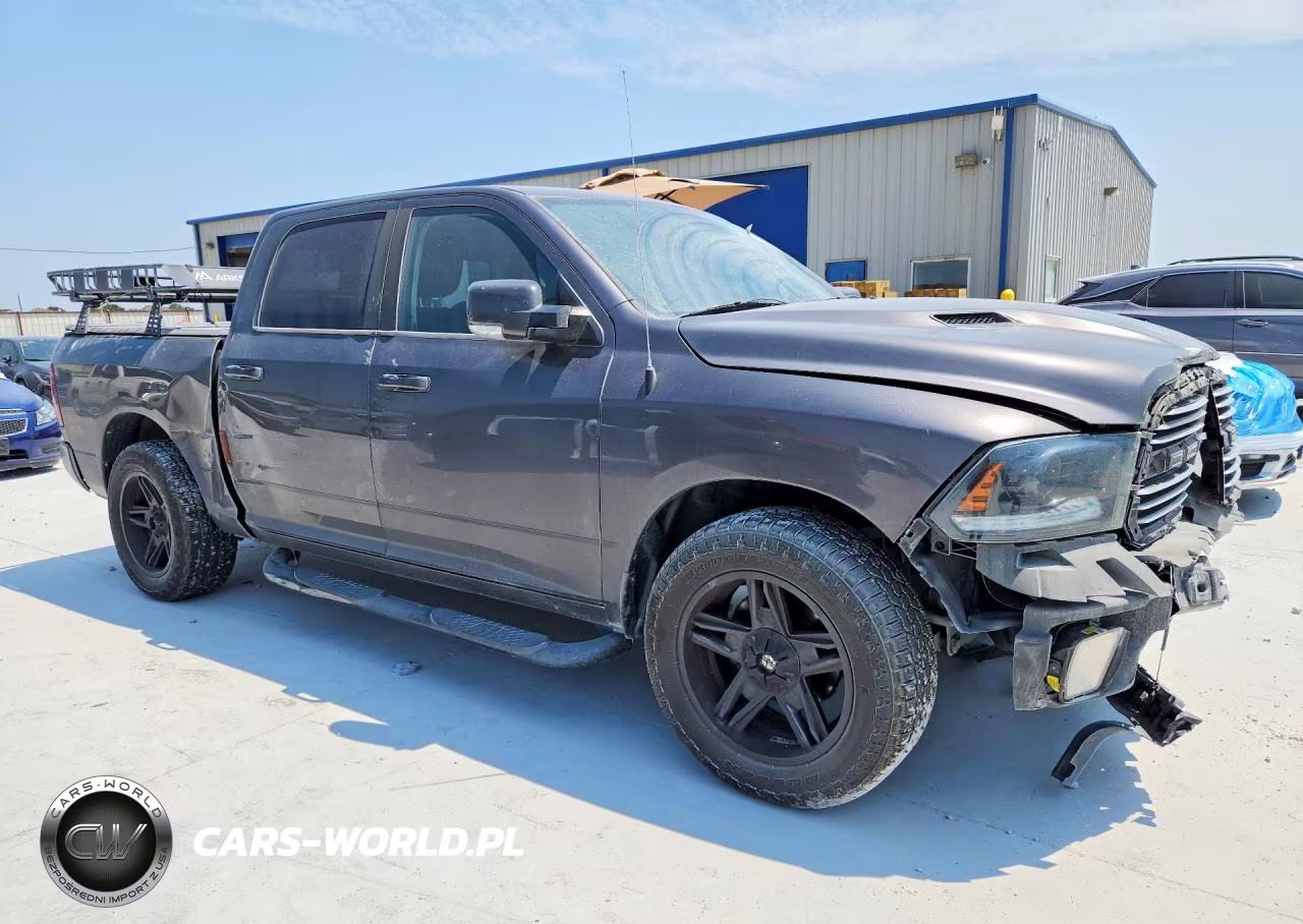 2015 Ram 1500 Sport VIN:1C6RR6MT4FS650510 - 4