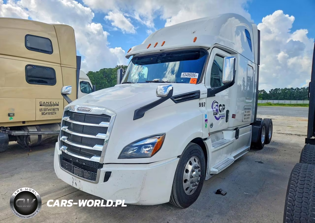 2020 Freightliner Cascadia 126 Semi Truck